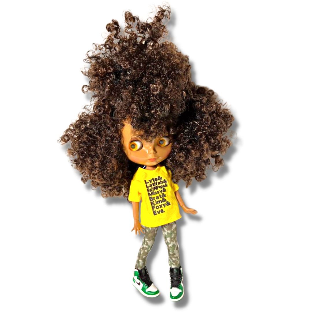 Doll: Ladies First HipHop 50 Edition, Yellow Tee